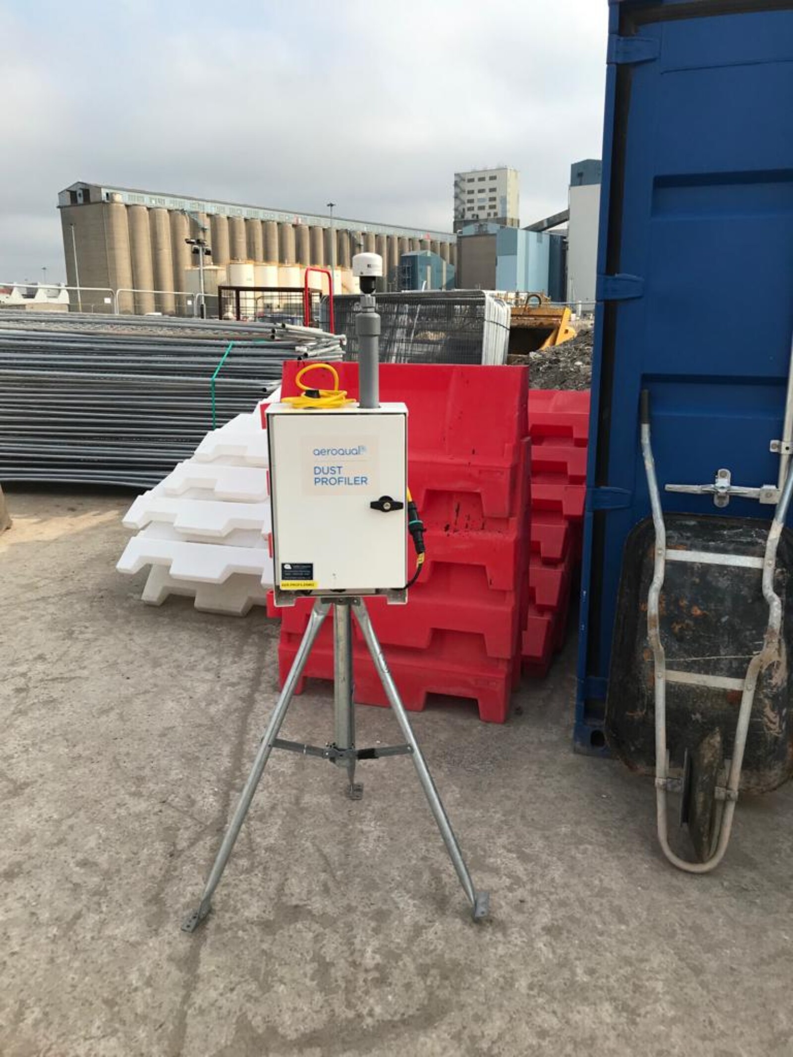 Monitex Area Dust Monitor measuring dusty works in a workshop at Liverpool Docks